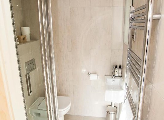 Ensuite shower room