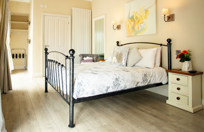 B&B for disabled near Bristol Airport